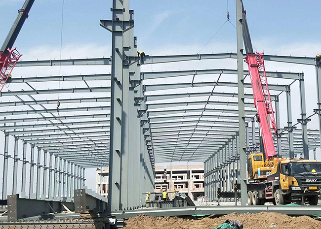 如何縮小通遼鋼結構工程鋼柱的沖突